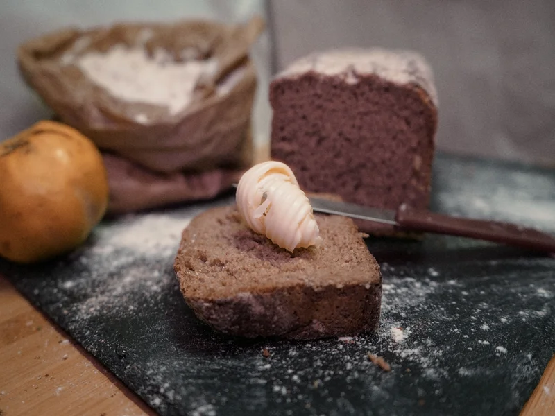 rebanadas de pan de centeno integral