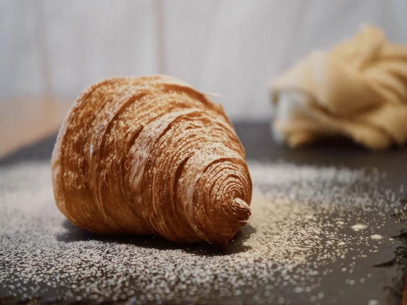 croissant de mantequilla recien hecha